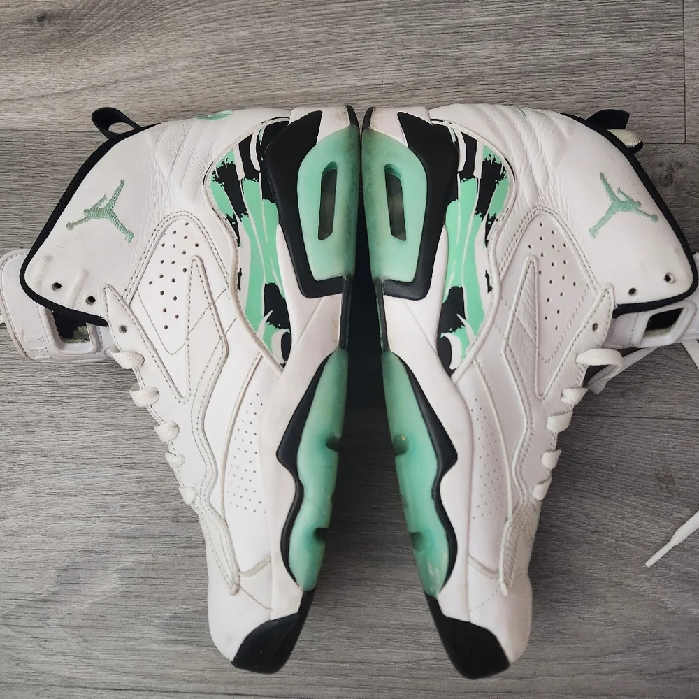 Nike Air Jordan MVP White‎ Green Black Size 9 Jumpman Leather Basketball Unisex